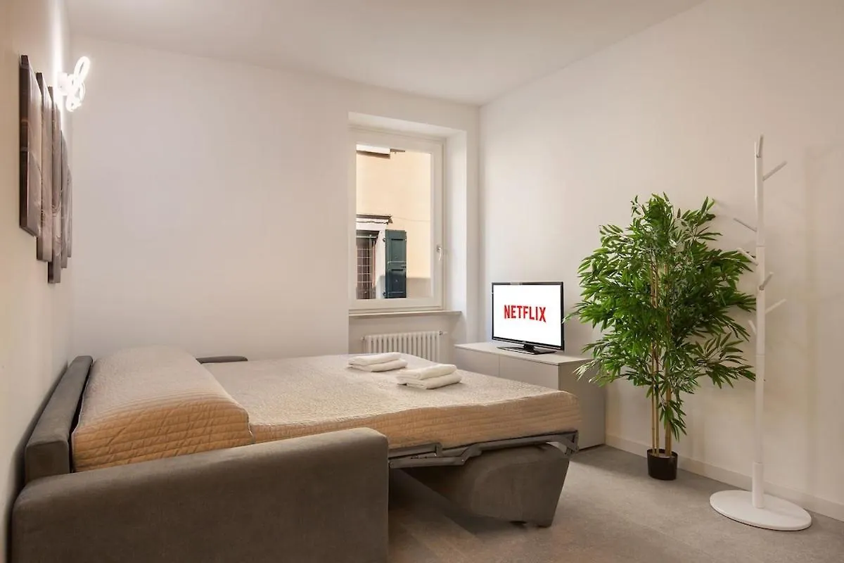 Suite Diamante Luxury Apartment - Center - Lake Torri Del Benaco Italy