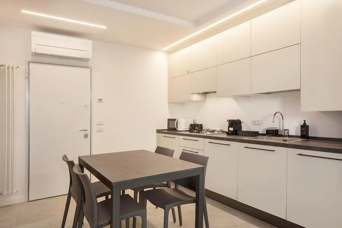Suite Diamante Luxury Apartment - Center - Lake Torri Del Benaco 0*,  Italy