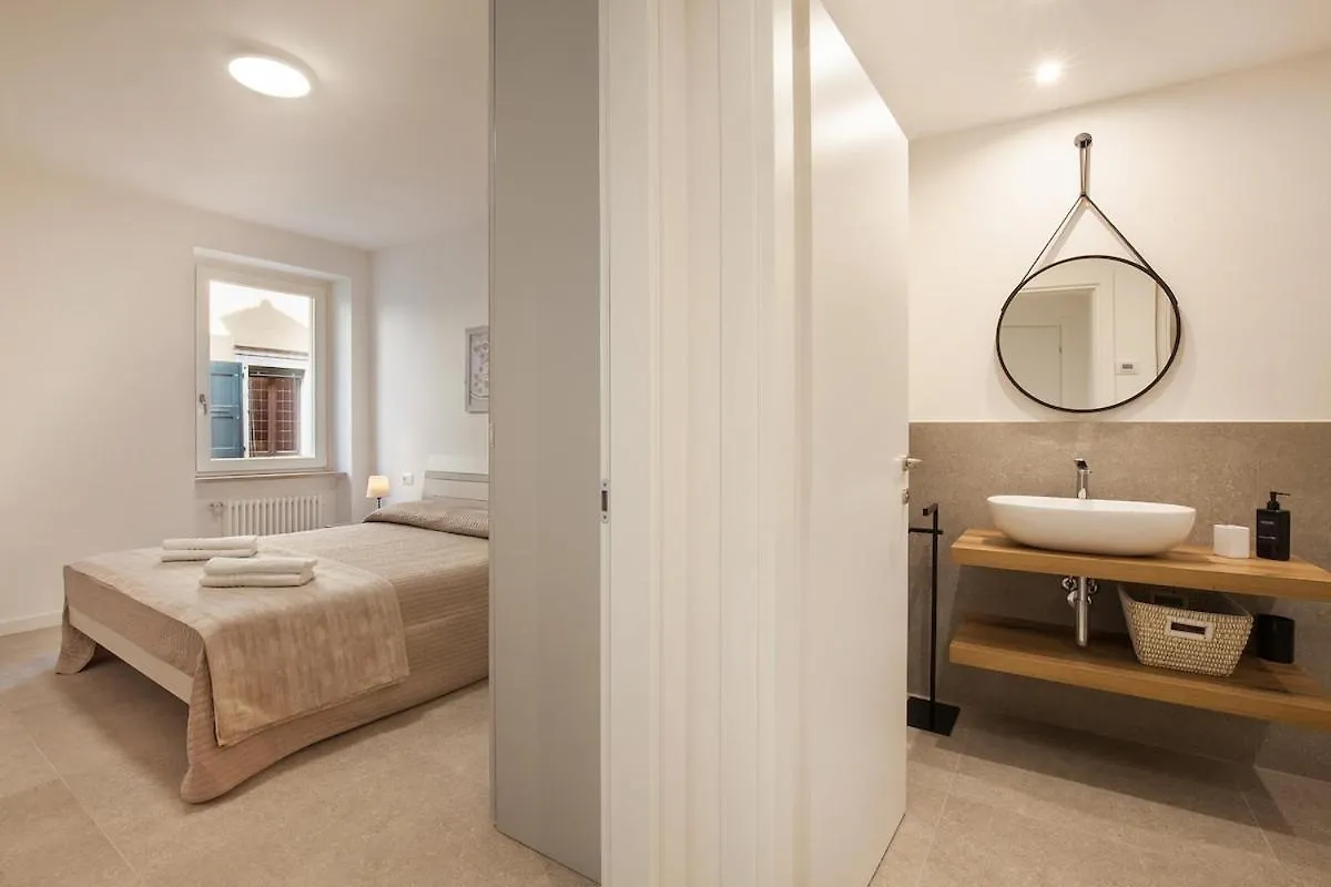 Suite Diamante Luxury Apartment - Center - Lake Torri Del Benaco 0*,  Italy